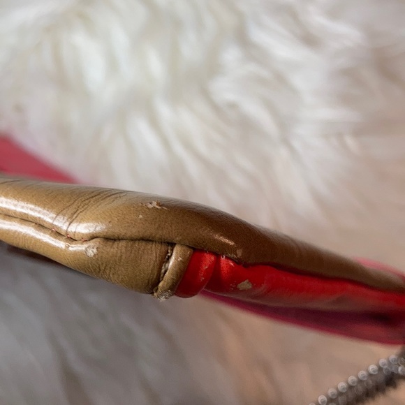 Express envelope chained clutch wristlet handbag - Picture 7 of 14